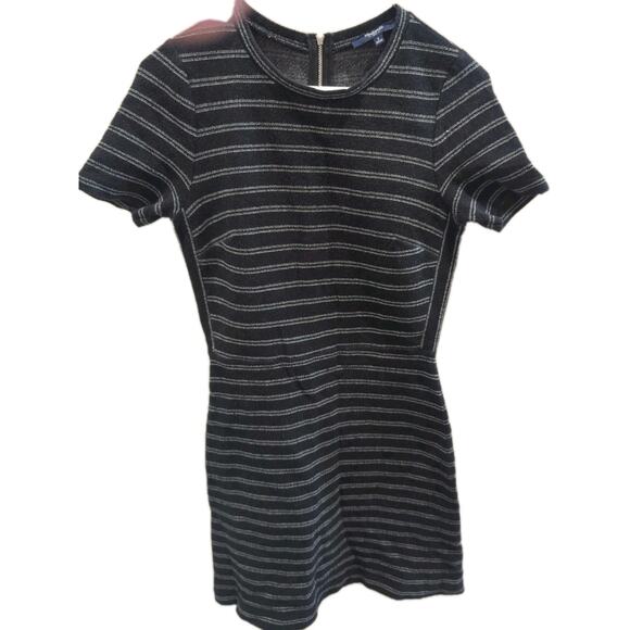 Madewell Dresses & Skirts - MADEWELL Black White Striped Short Sleeve Fit & Flare Dress so cute! - XS Size 2